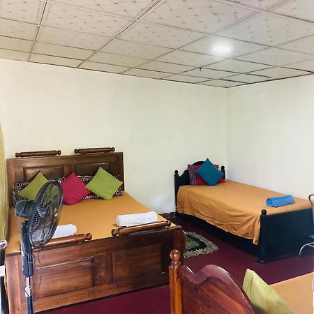 Malee Homestay Polonnaruwa Εξωτερικό φωτογραφία