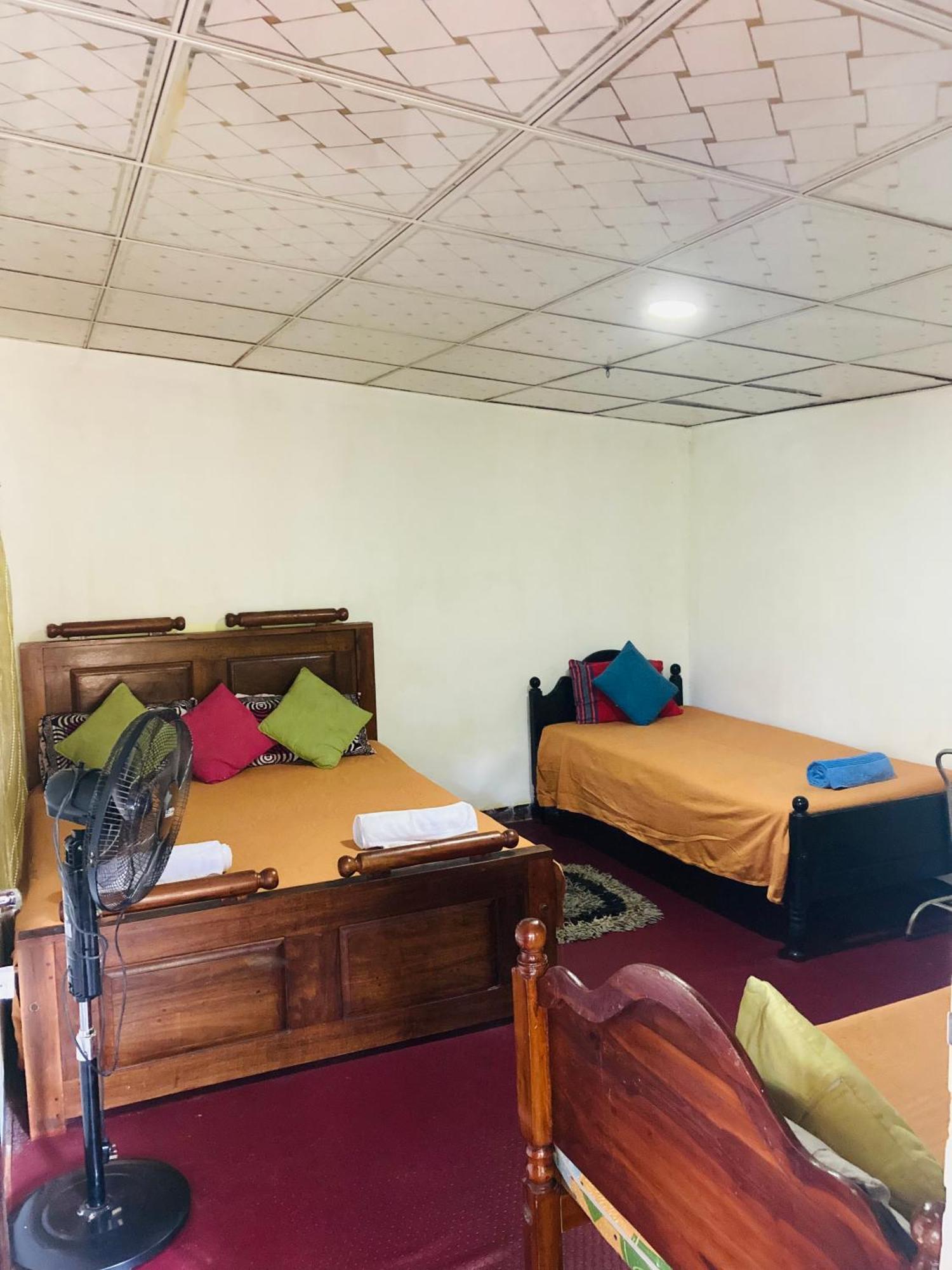 Malee Homestay Polonnaruwa Εξωτερικό φωτογραφία