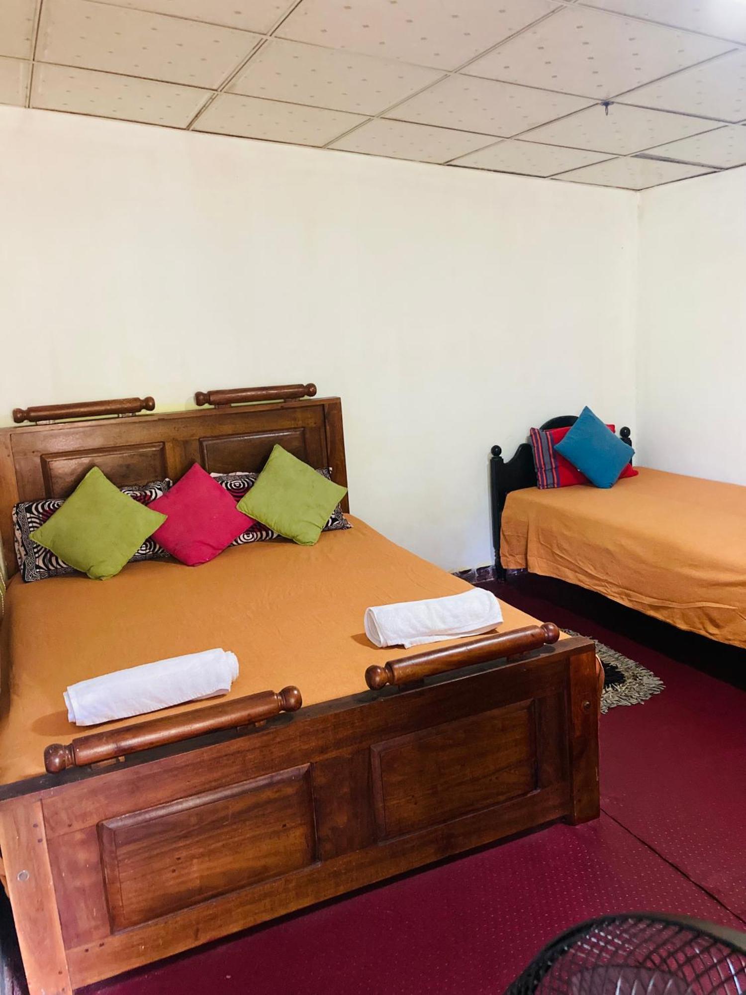 Malee Homestay Polonnaruwa Εξωτερικό φωτογραφία