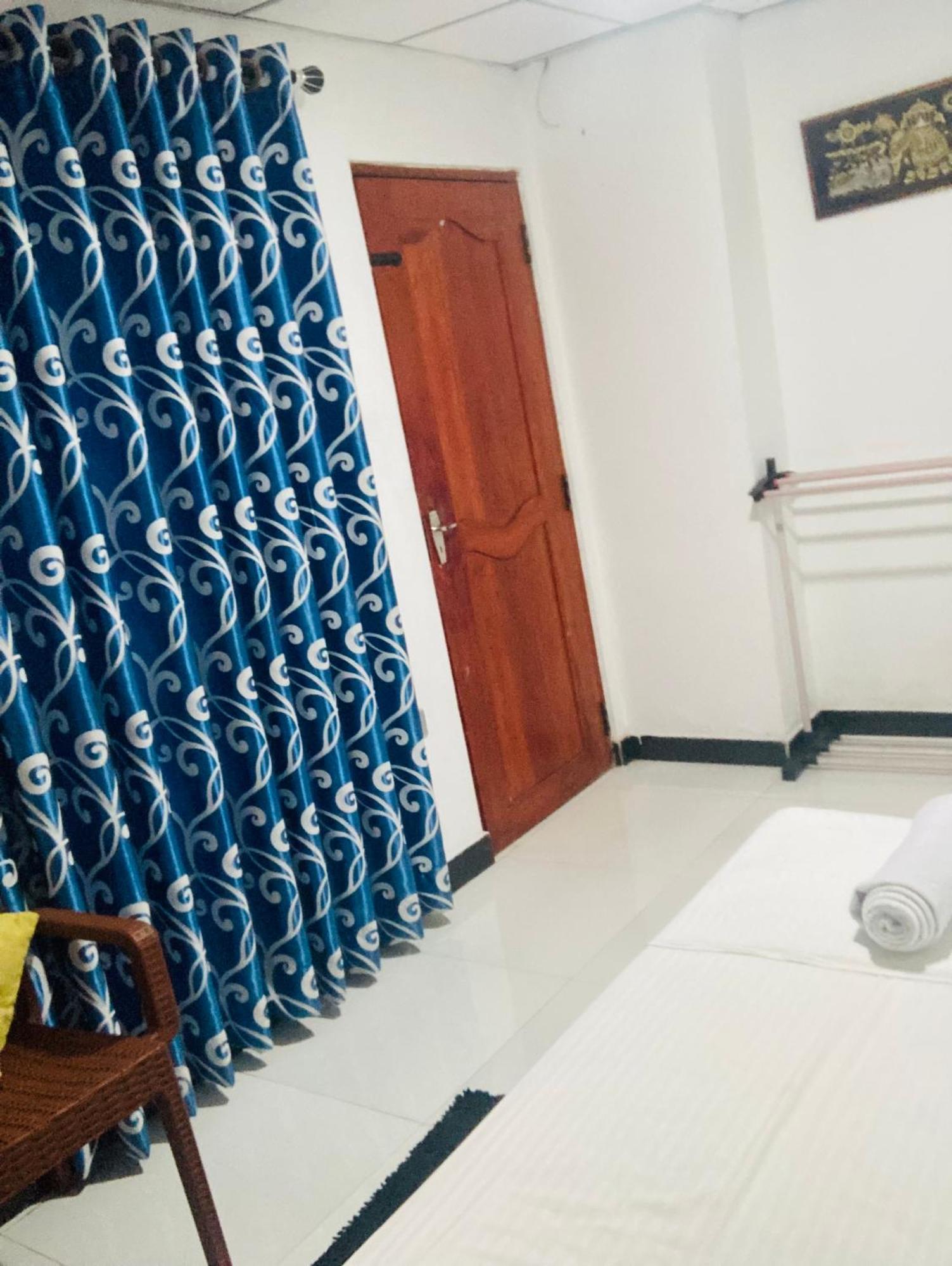 Malee Homestay Polonnaruwa Εξωτερικό φωτογραφία