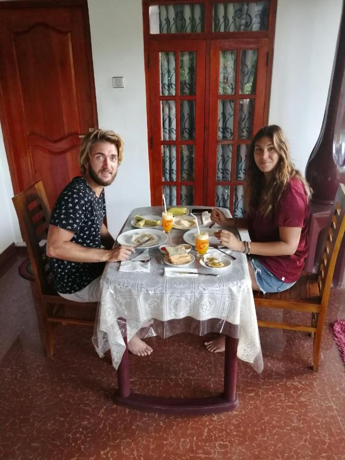 Malee Homestay Polonnaruwa Εξωτερικό φωτογραφία